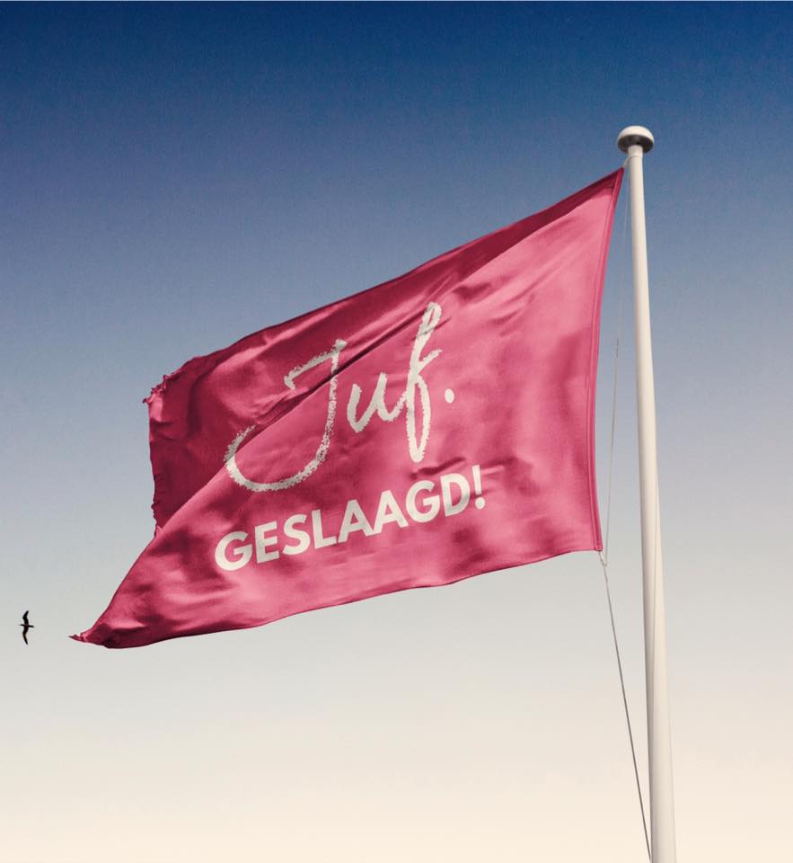 JUF. geslaagd vlaggen
