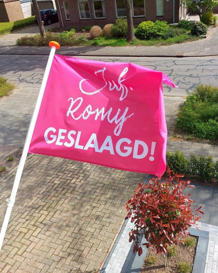 Geslaagd Vlag 'Eigen tekst'