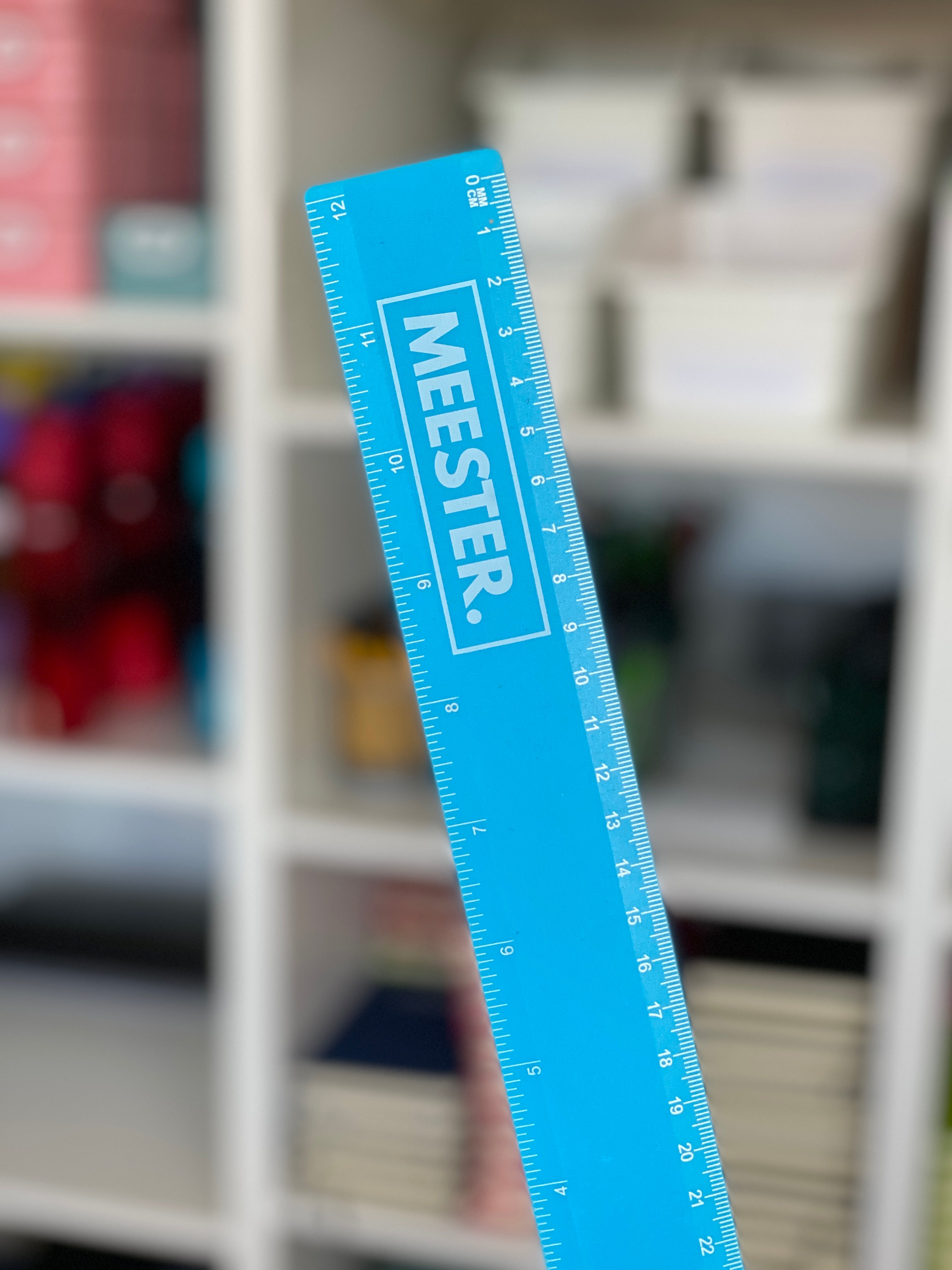 MEESTER. Liniaal Klas