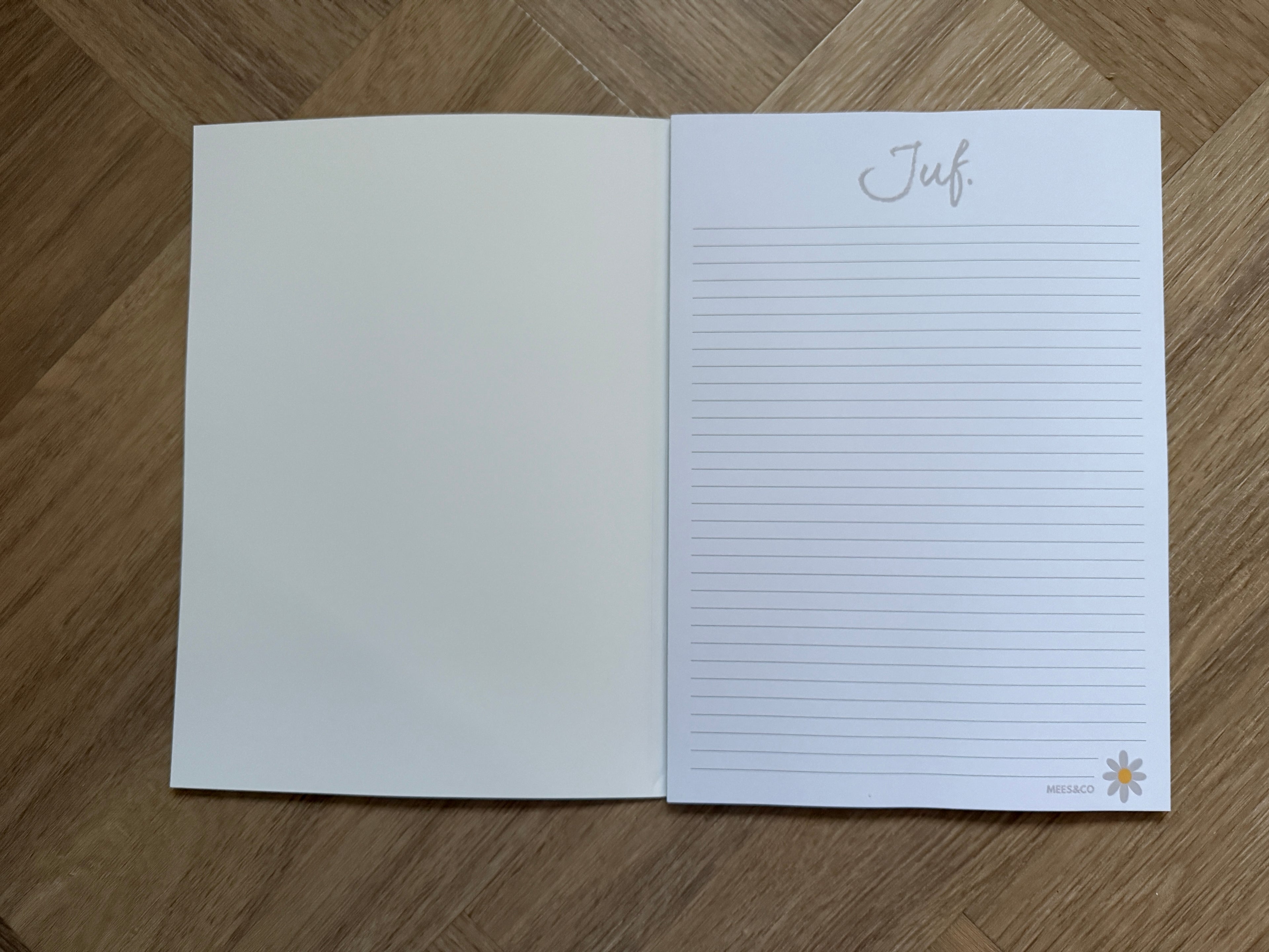 Beige JUF. Notitieblok krijt A4