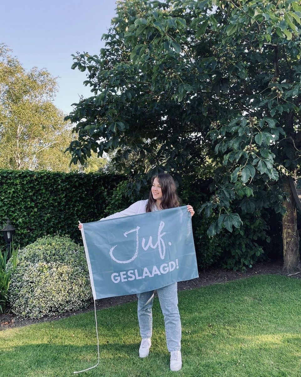 JUF. geslaagd vlag