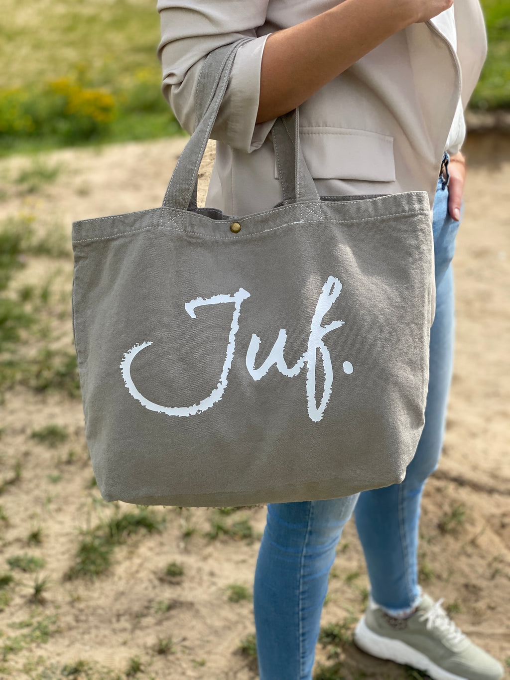 JUF. Canvas shopper