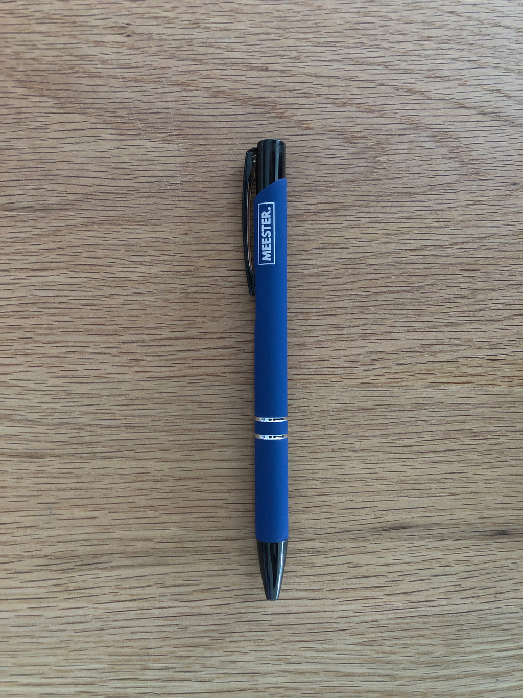 MEESTER. Pen