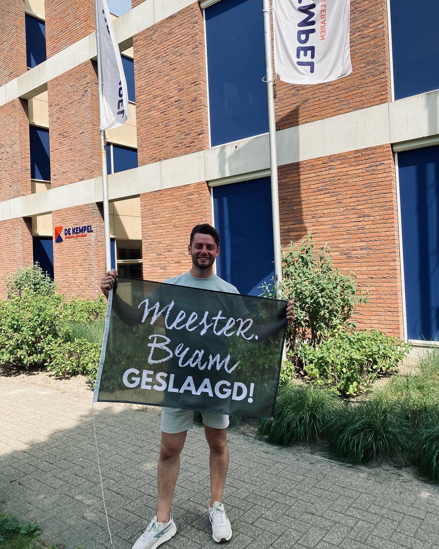 Geslaagd Vlag 'Eigen tekst'